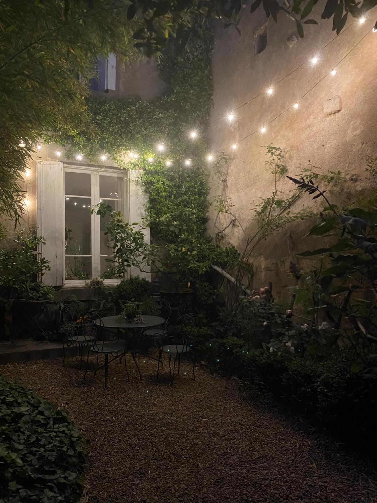 Le Logis Blanc Bed&Breakfast Coursan Eksteriør billede